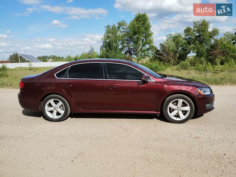 Седан Volkswagen Passat 2013 в Ахтырке