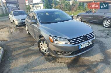 Седан Volkswagen Passat 2012 в Броварах
