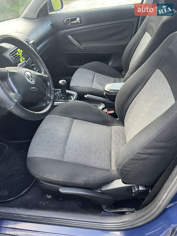 Седан Volkswagen Passat 1997 в Луцке