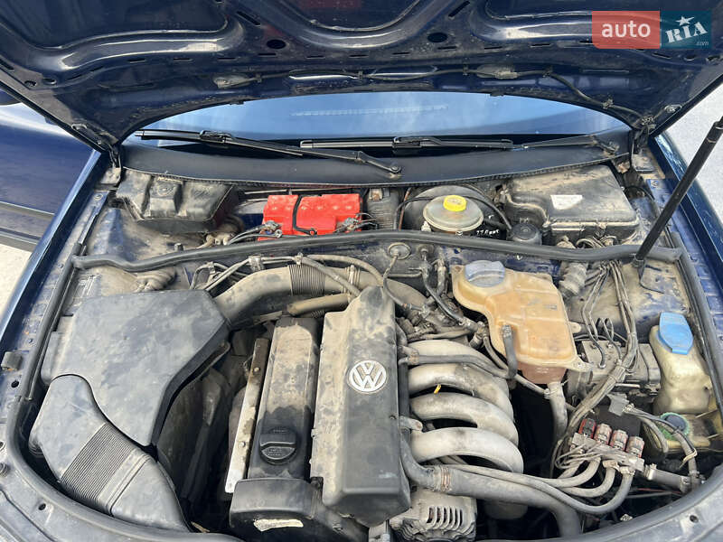 Седан Volkswagen Passat 1997 в Луцке