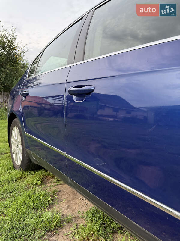 Седан Volkswagen Passat 2006 в Дубні