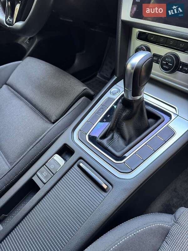 Універсал Volkswagen Passat 2017 в Ніжині