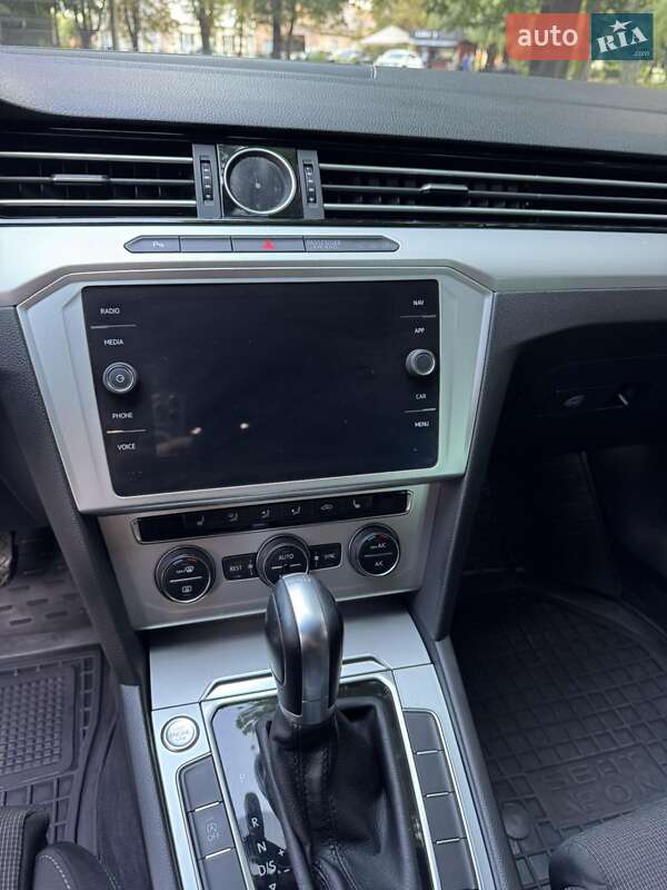 Універсал Volkswagen Passat 2017 в Ніжині