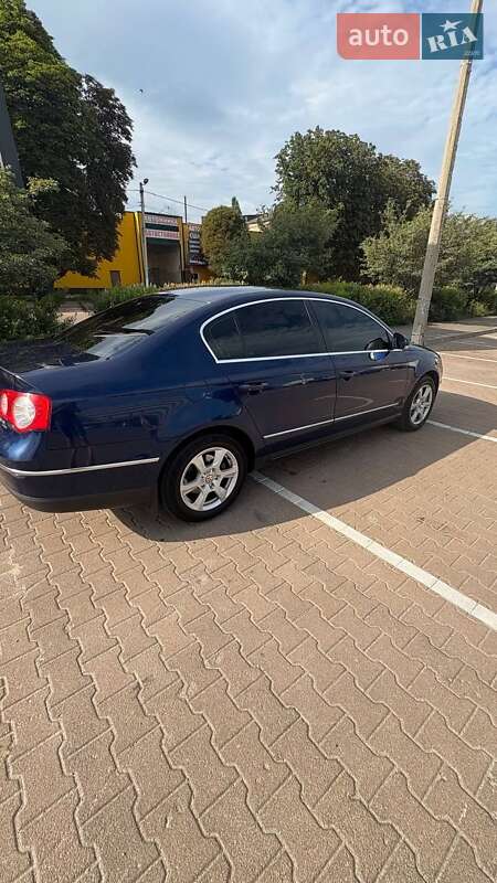 Седан Volkswagen Passat 2006 в Житомирі