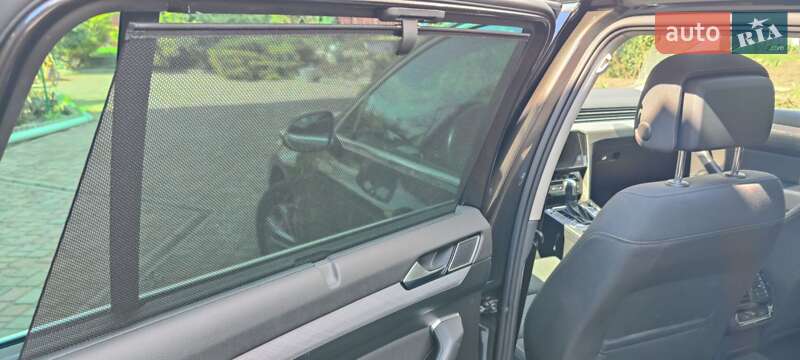 Универсал Volkswagen Passat 2020 в Краснограде фото 111 Универсал Volkswagen Passat 2020 в Краснограде