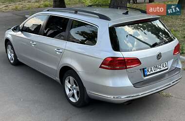 Універсал Volkswagen Passat 2011 в Кам'янському