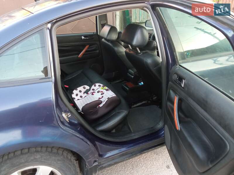 Седан Volkswagen Passat 1998 в Коростышеве