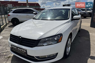 Седан Volkswagen Passat 2015 в Києві