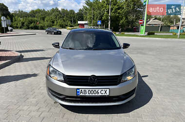 Седан Volkswagen Passat 2012 в Вінниці