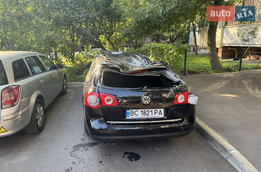 Универсал Volkswagen Passat 2009 в Киеве
