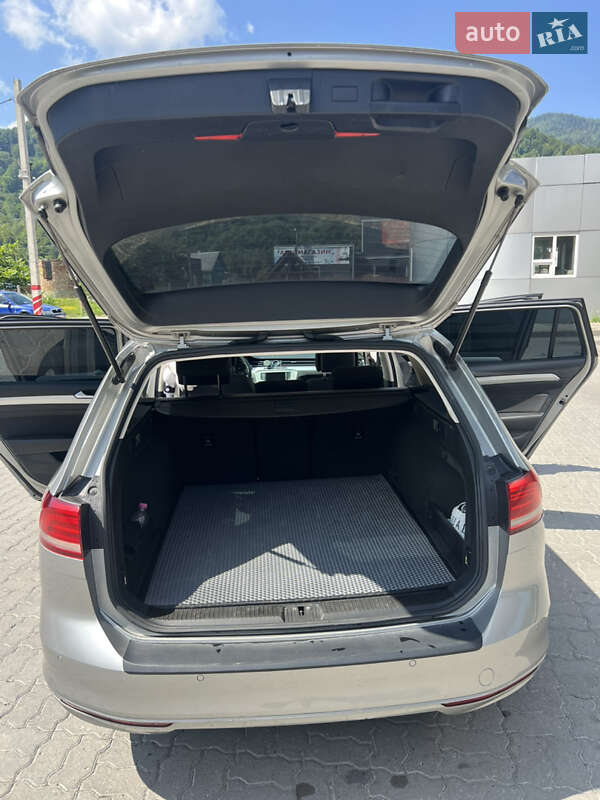 Універсал Volkswagen Passat 2016 в Яремчі