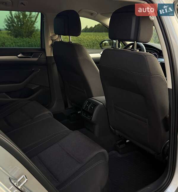 Універсал Volkswagen Passat 2019 в Дніпрі