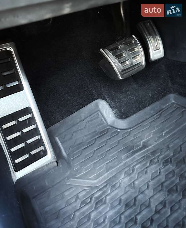 Універсал Volkswagen Passat 2019 в Дніпрі