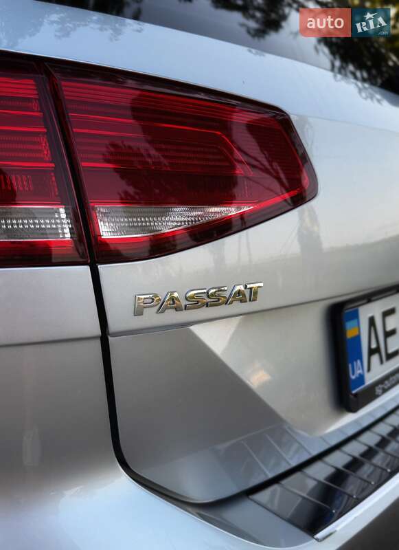 Універсал Volkswagen Passat 2019 в Дніпрі