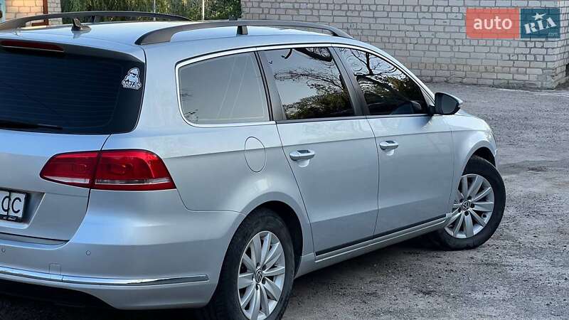 Универсал Volkswagen Passat 2013 в Павлограде
