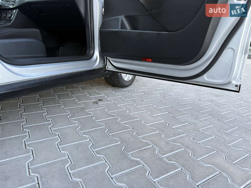 Универсал Volkswagen Passat 2009 в Владимире