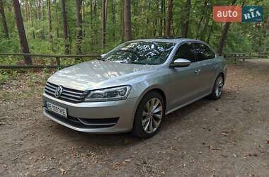 Седан Volkswagen Passat 2012 в Дніпрі