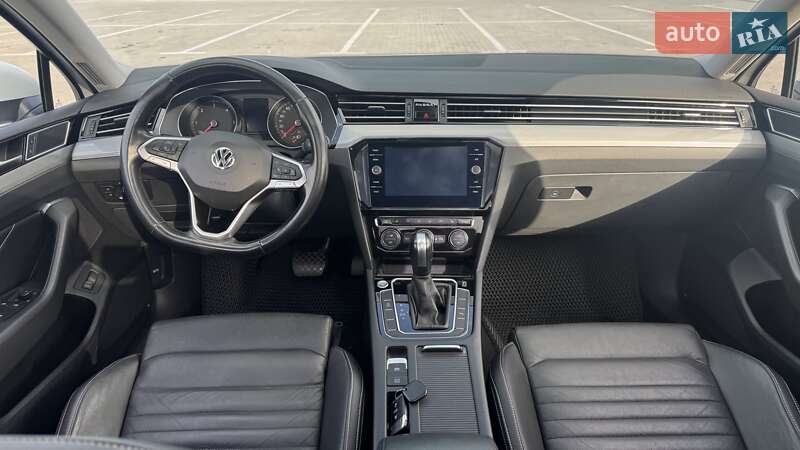 Универсал Volkswagen Passat 2020 в Бершади