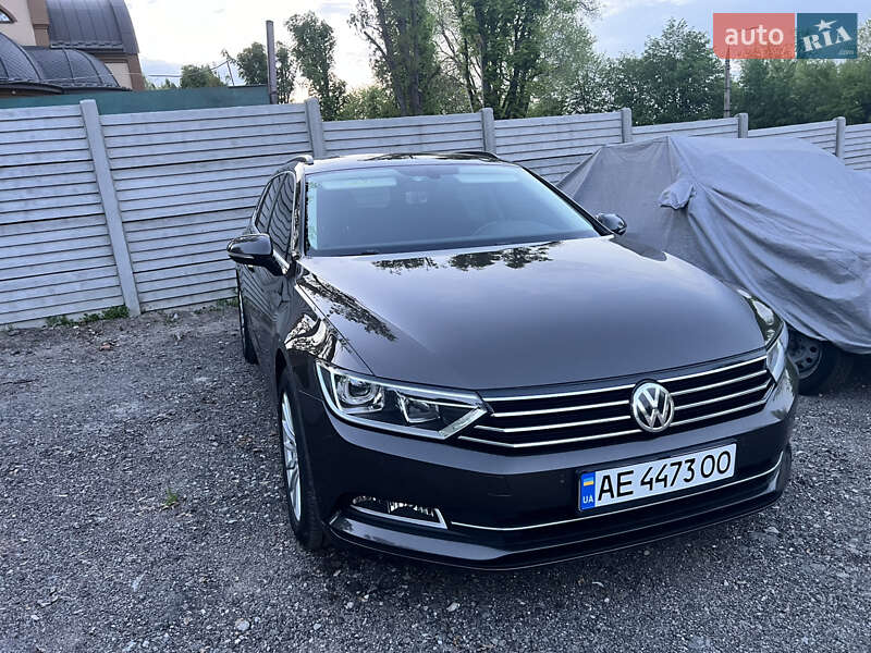Универсал Volkswagen Passat 2016 в Кривом Роге