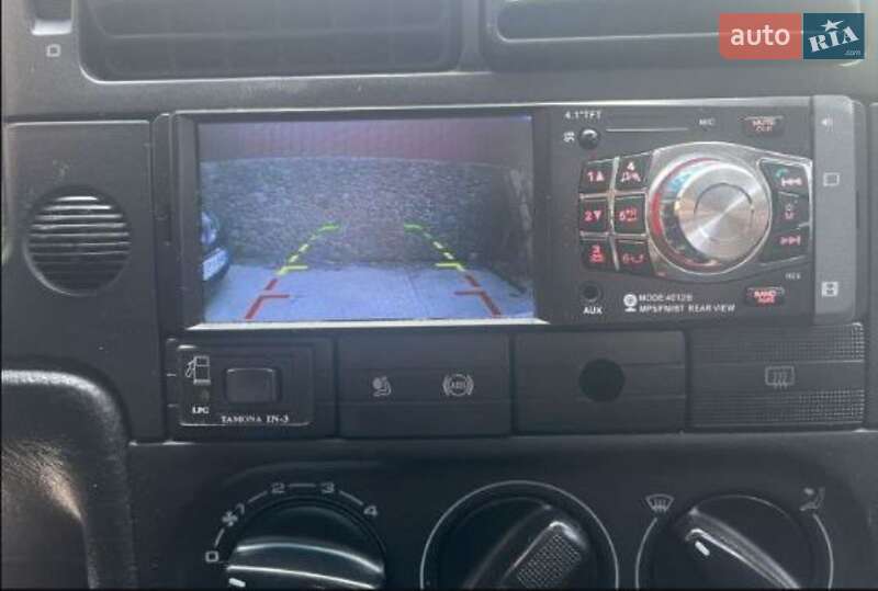 Седан Volkswagen Passat 1995 в Виннице