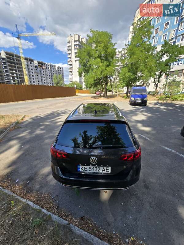Универсал Volkswagen Passat 2019 в Днепре