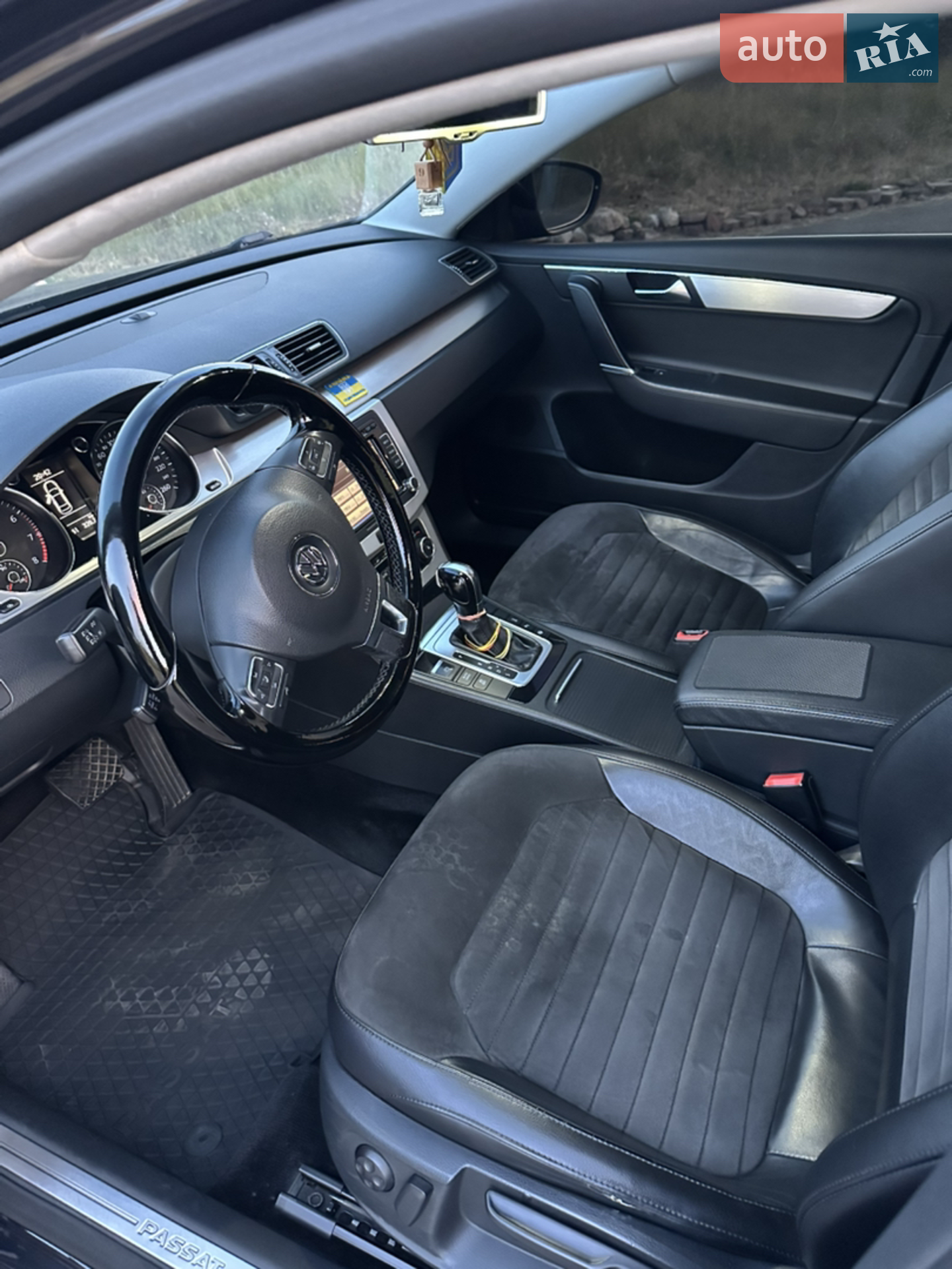 2011 Volkswagen Passat - мініатюра 15