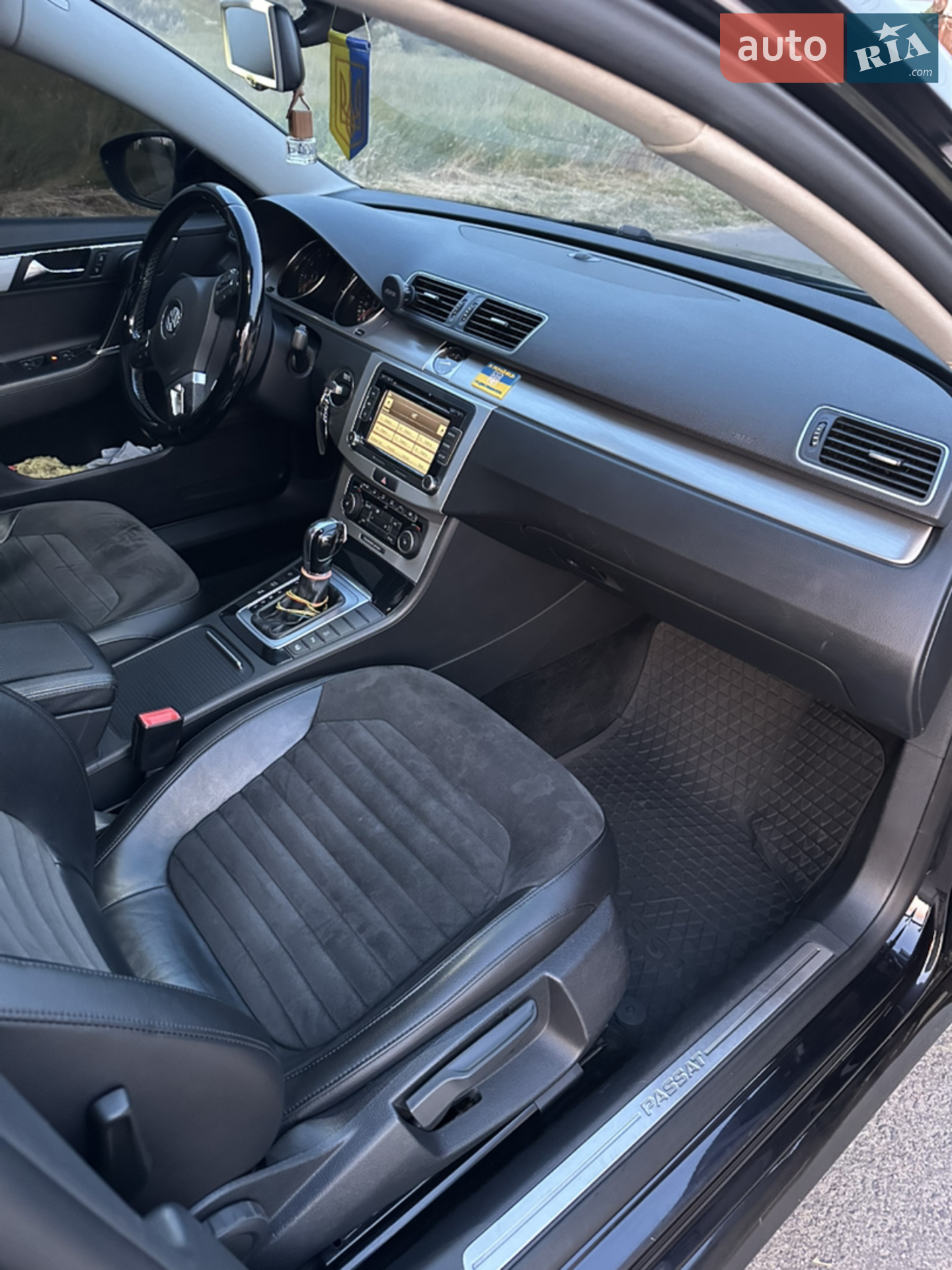 2011 Volkswagen Passat - мініатюра 16
