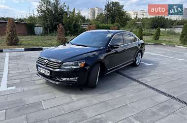 Седан Volkswagen Passat 2014 в Харькове