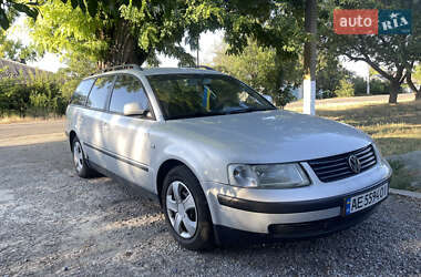 Універсал Volkswagen Passat 2000 в Кам'янському