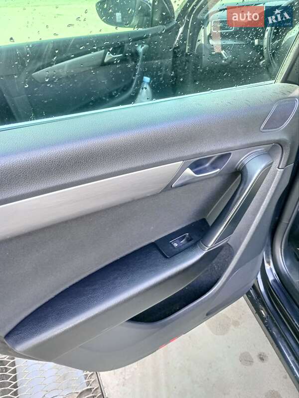 Универсал Volkswagen Passat 2014 в Славуте