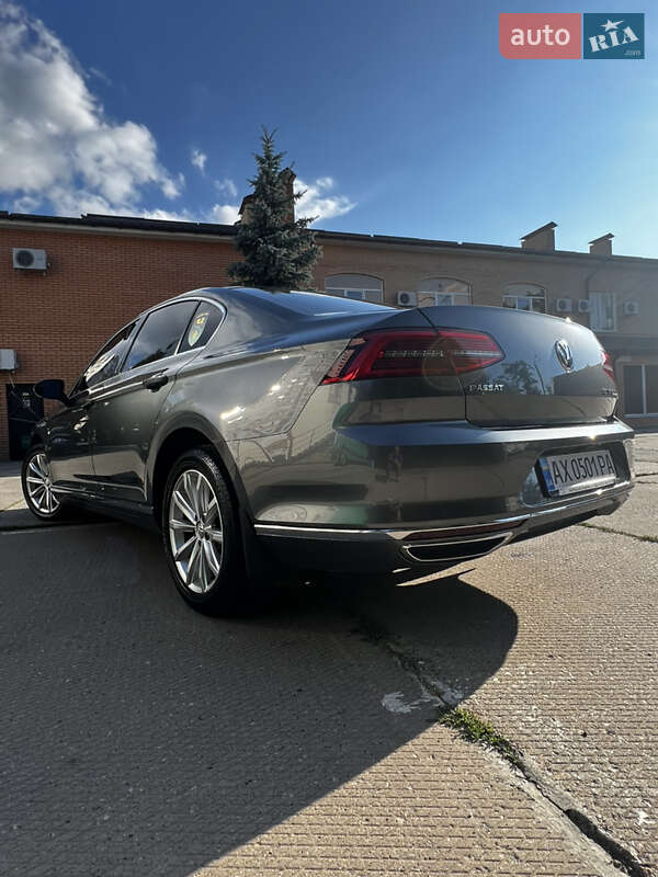Седан Volkswagen Passat 2017 в Харькове фото 7 Седан Volkswagen Passat 2017 в Харькове
