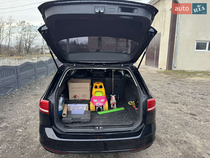 Универсал Volkswagen Passat 2017 в Могилев-Подольске