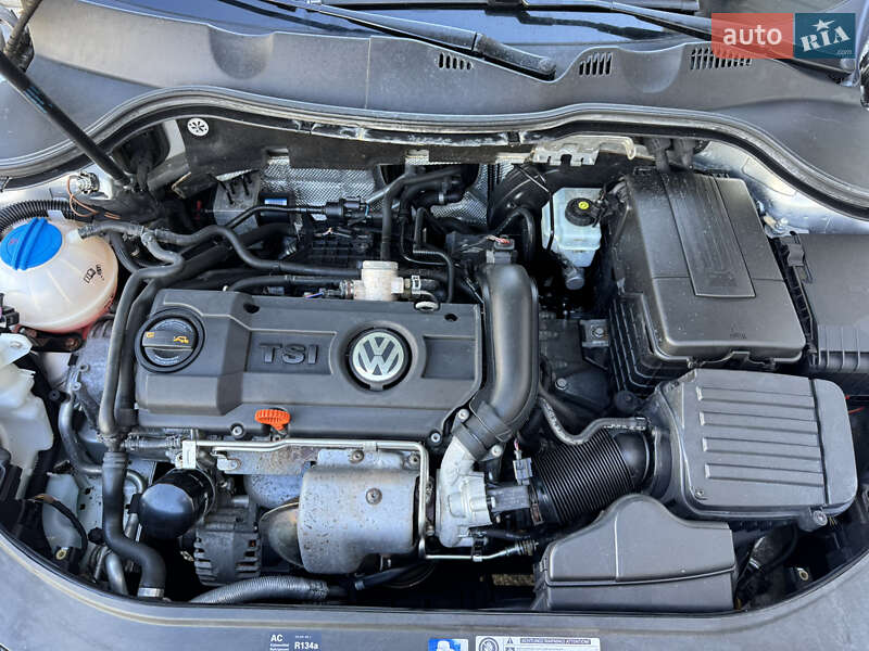 Универсал Volkswagen Passat 2010 в Киеве фото 32 Универсал Volkswagen Passat 2010 в Киеве