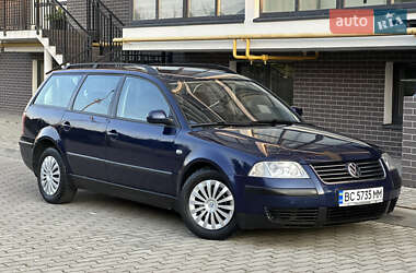 Універсал Volkswagen Passat 2001 в Жовкві