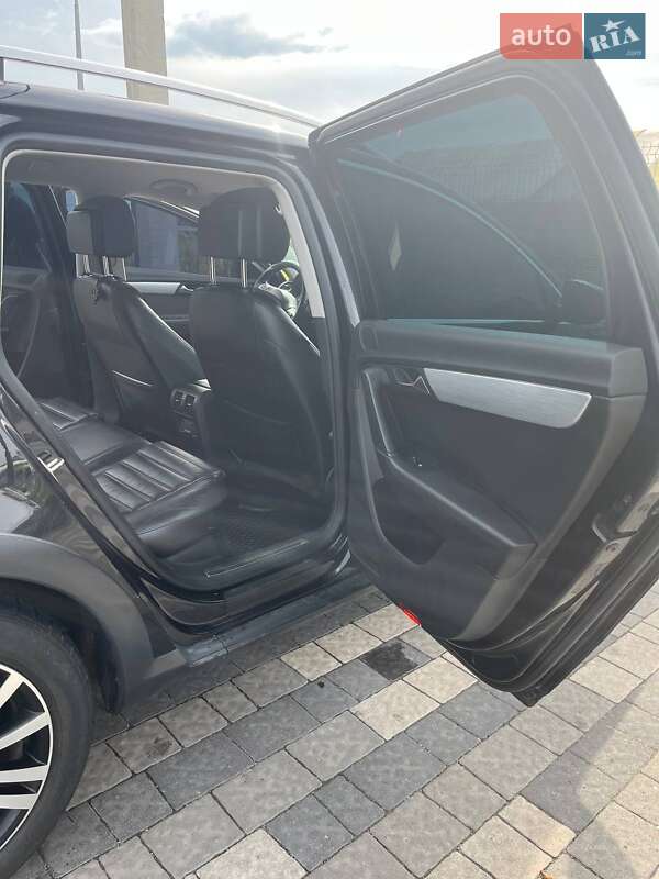 Універсал Volkswagen Passat 2012 в Львові