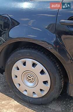 Седан Volkswagen Passat 2001 в 