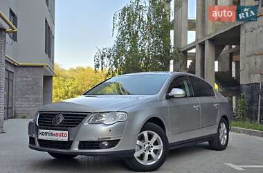 Седан Volkswagen Passat 2008 в Хмельницькому