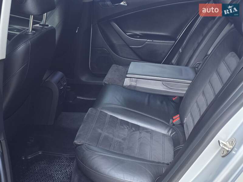 Седан Volkswagen Passat 2008 в Хмельницком