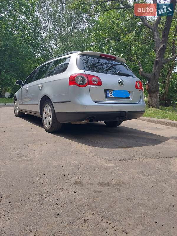 Универсал Volkswagen Passat 2009 в Кременчуге