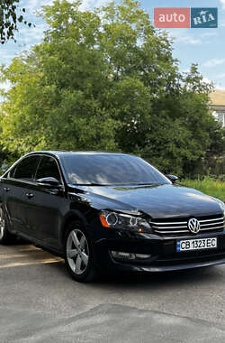 Седан Volkswagen Passat 2012 в Києві