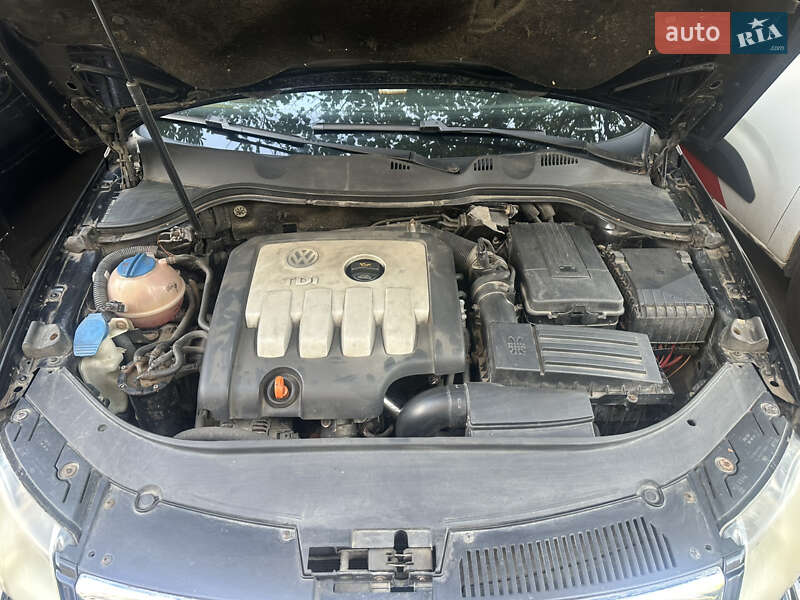 Универсал Volkswagen Passat 2005 в Киеве фото 43 Универсал Volkswagen Passat 2005 в Киеве