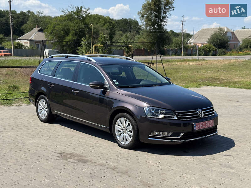 Універсал Volkswagen Passat 2011 в Новій Водолагі фото 19 Універсал Volkswagen Passat 2011 в Новій Водолагі
