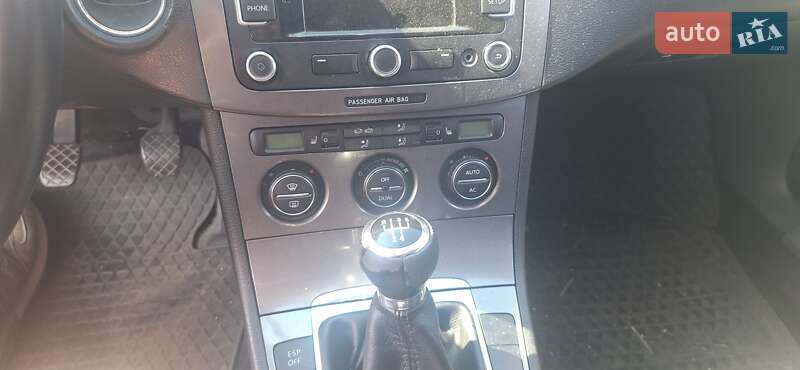 Седан Volkswagen Passat 2008 в Одессе