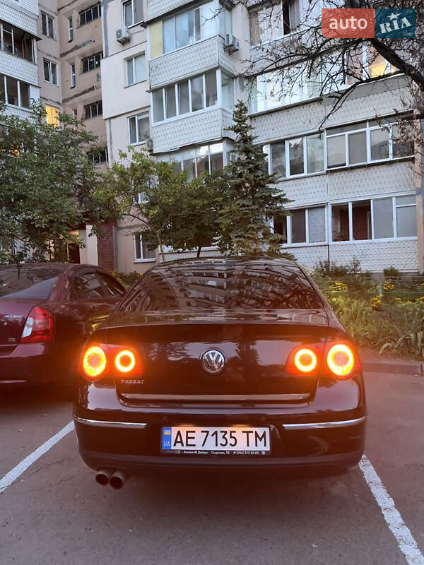 Седан Volkswagen Passat 2008 в Києві