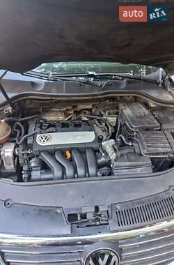 Седан Volkswagen Passat 2007 в Києві