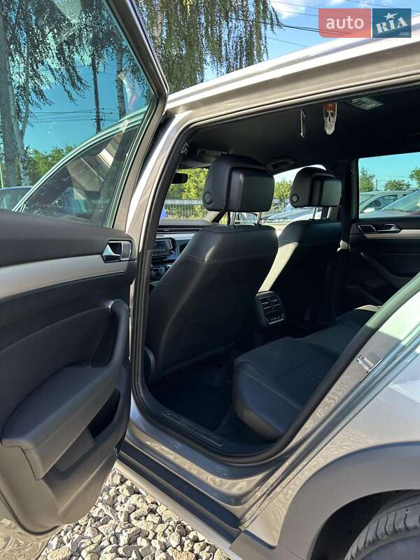 Универсал Volkswagen Passat 2016 в Смеле