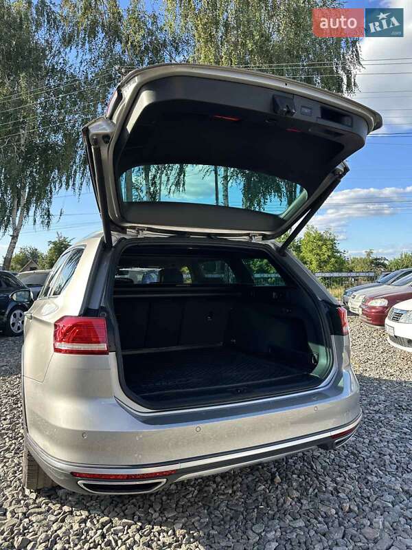 Универсал Volkswagen Passat 2016 в Смеле