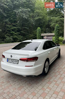 Седан Volkswagen Passat 2020 в Измаиле