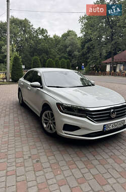 Седан Volkswagen Passat 2020 в Измаиле