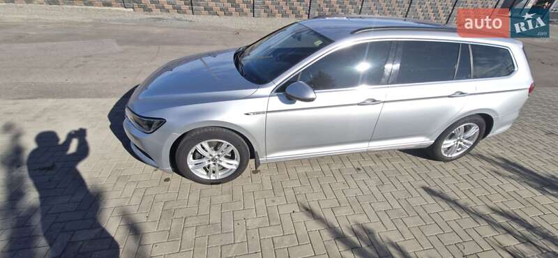 Универсал Volkswagen Passat 2015 в Луцке